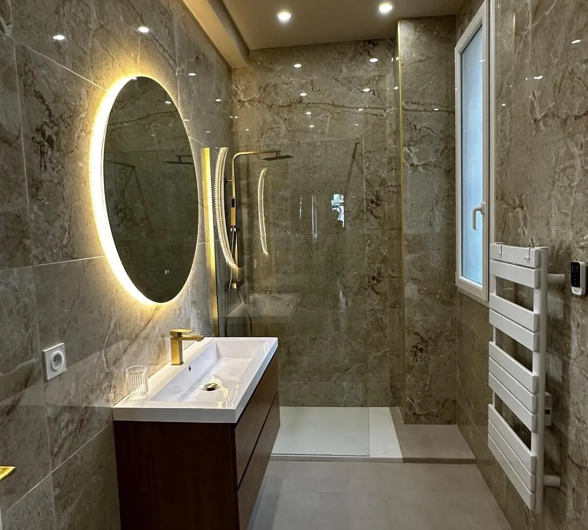 Le Petit Palace Nice Daire