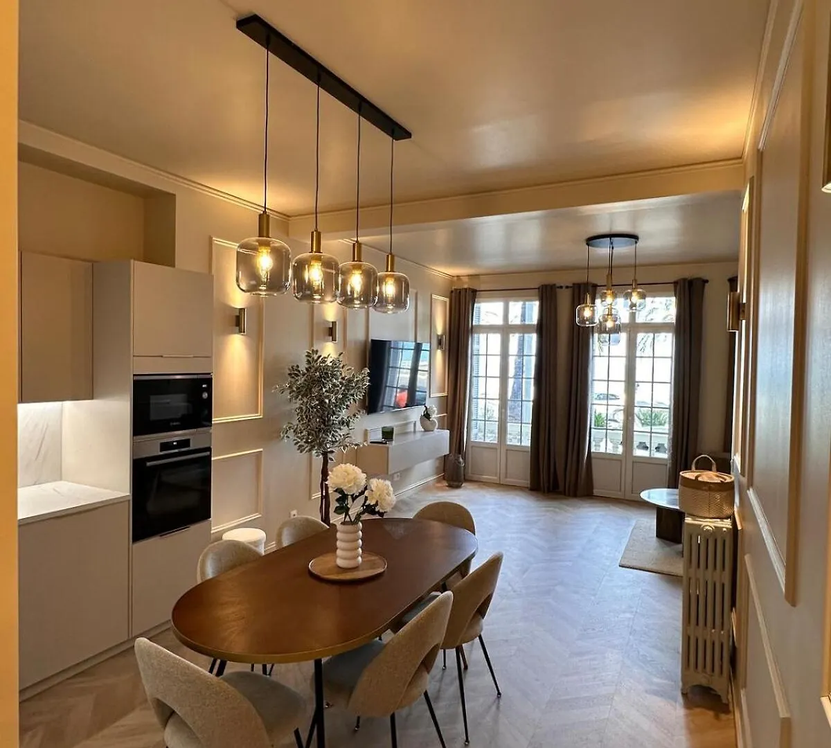 Le Petit Palace 니스
